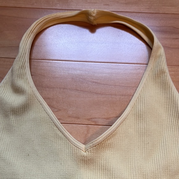 FULL TILT Women's Yellow Halter Tank Top - Picture 3 of 5